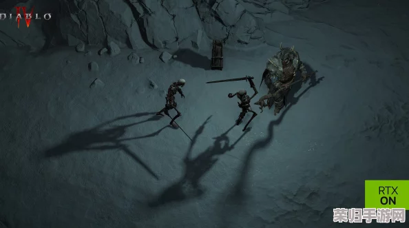 苍翼混沌效应：揭秘潜藏阴影中的可疑角色群像，深度剖析其身份与动机