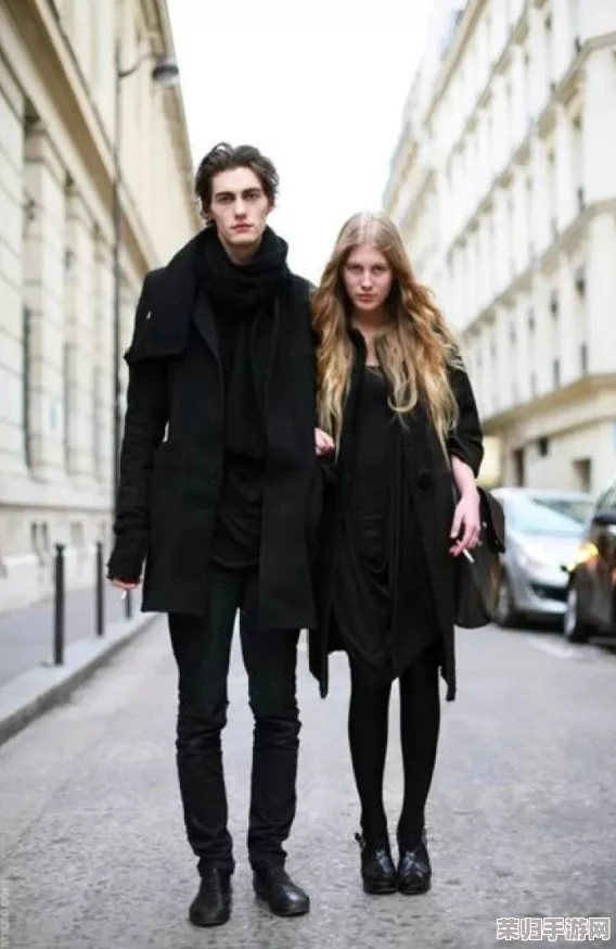 欧美黑人时尚达人：探索最新潮流趋势和穿搭技巧