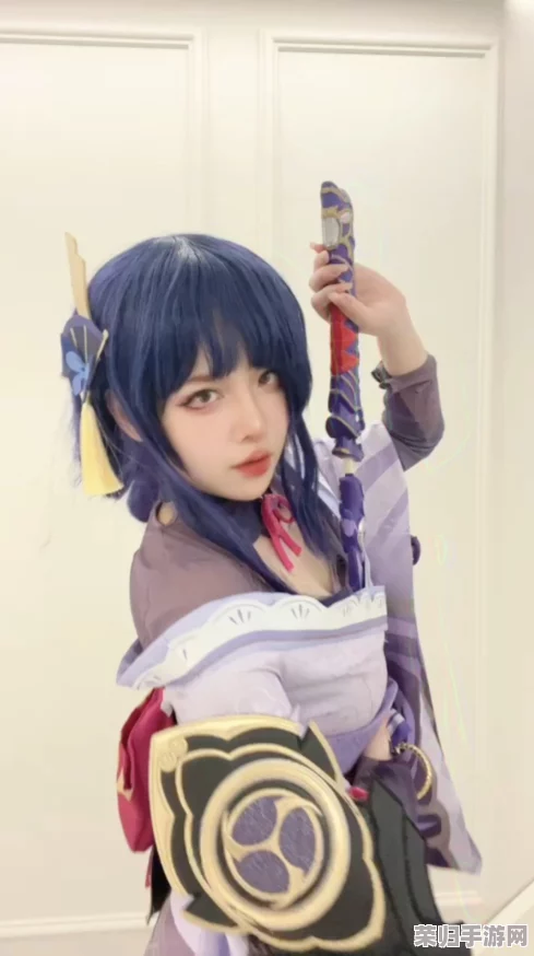 雷电将军被挤出乳汁！网友热议：这是什么神仙操作？