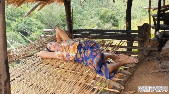 农村妇女野外BBwBBwBBw：展现乡村生活的真实与坚韧，感受自然之美与人文情怀交融