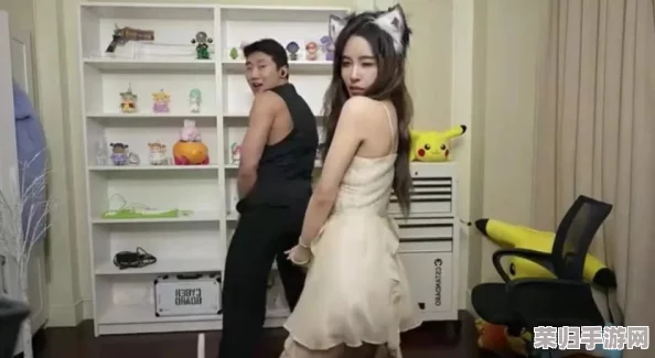 真实交videos乱叫娇小，网红主播热舞诱惑直播间露点福利