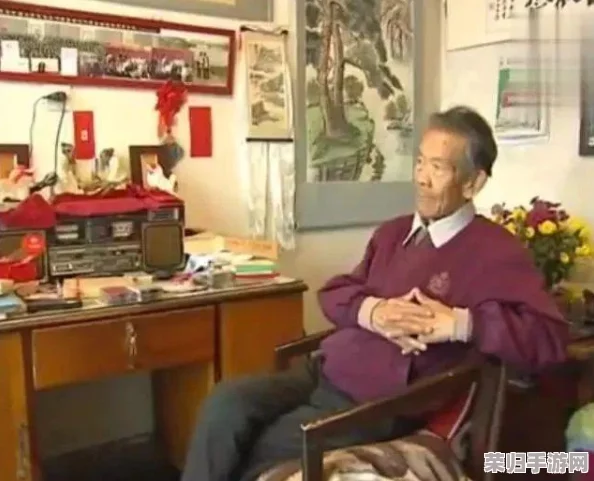 花下死套装：浪漫与悲伤交织的绝美时尚之旅，感受每一缕花香背后的故事