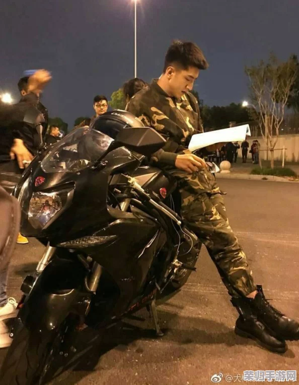 黑料吃瓜热点事件反差妹：令人惊讶的真相与意外的转折，背后故事引发热议