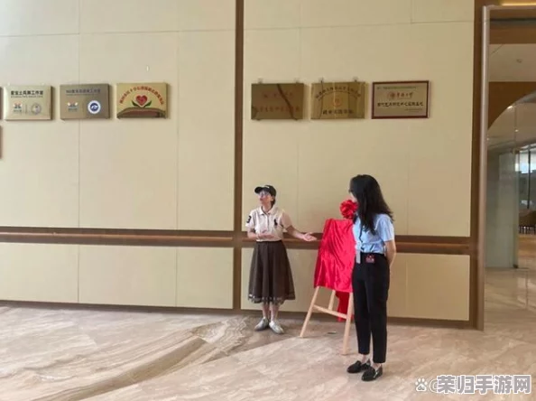 绝世小中医陈思雅：传承古方，重塑健康新风潮，引领养生热潮的年轻力量