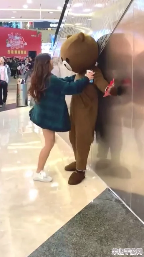 重庆美女揉BBBB搡BBBB，展现出令人惊艳的魅力与风采，引发热议和关注