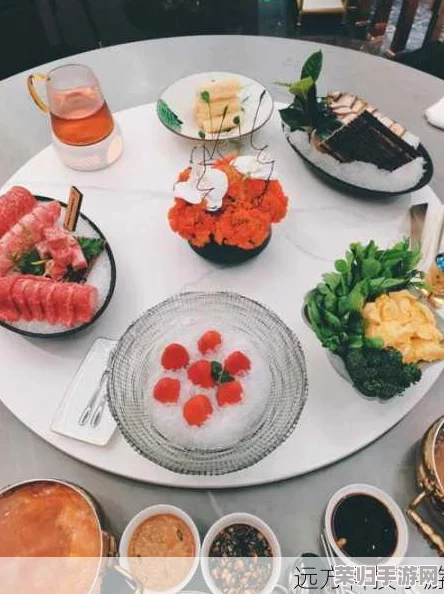 夏晴子沈娜娜苏清歌团圆火锅，畅享美味与友情的完美结合，温暖你的心灵和味蕾！