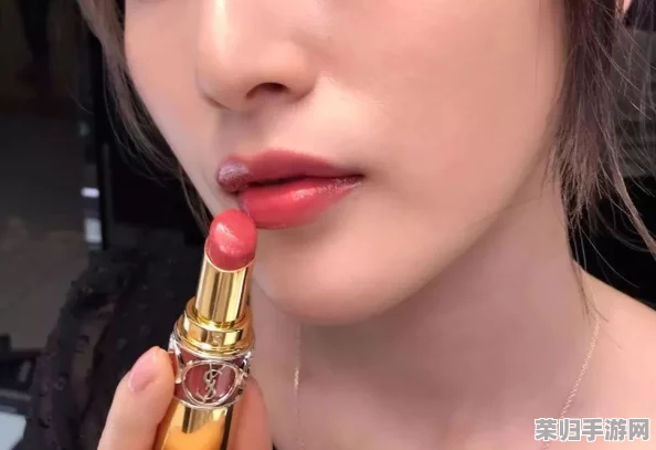 ysl千色t9t9t9:绝美唇膏,持久保湿,丰盈饱满,时尚炫彩,打造迷人双唇 ysl千色t9t9t9:绝美唇膏,持久保湿,丰盈饱满,时尚炫彩,打造迷人双唇