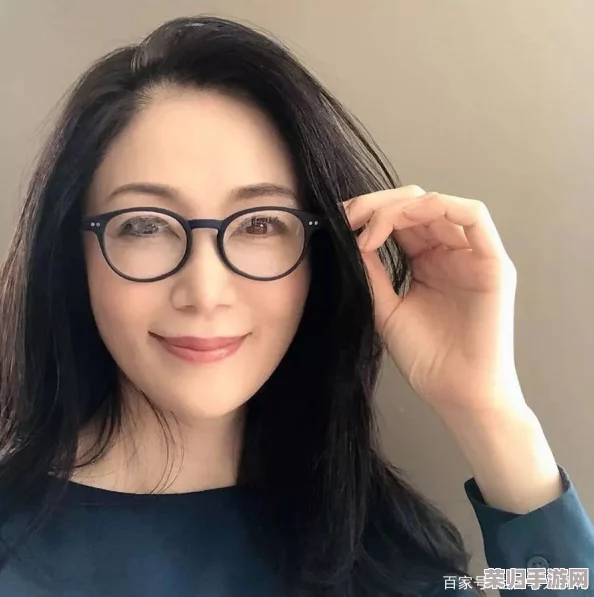 日本五十路熟女:成熟魅力与生活智慧的完美结合,展现独特风采与深厚内涵 日本五十路熟女:成熟魅力与生活智慧的完美结合,展现独特风采与深厚内涵