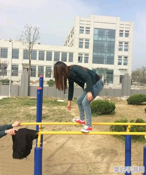 我是1但是我的室友都是体育生，如何在学业与运动之间找到平衡？