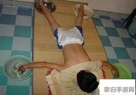 偷拍尿沟:女生、校园、隐私、事件频发,引起社会关注 偷拍尿沟:女生、校园、隐私、事件频发,引起社会关注
