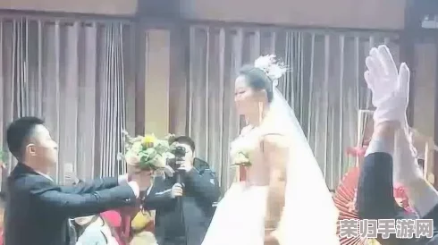参加学弟婚礼新娘t字裤完整版:一场浪漫感人的爱情盛宴,令人难忘 参加学弟婚礼新娘t字裤完整版:一场浪漫感人的爱情盛宴,令人难忘