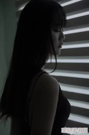 偷窥末发育娇小XXX,令人心动的青春气息与纯真魅力交织,让人忍不住想要一探究竟 偷窥末发育娇小XXX,令人心动的青春气息与纯真魅力交织,让人忍不住想要一探究竟