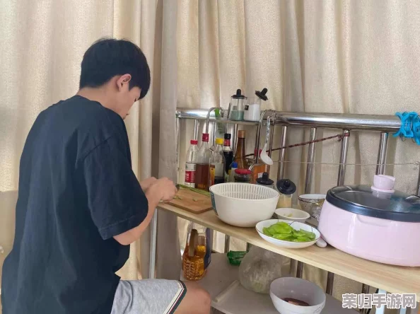 老妈疫情期间宅家5:网友纷纷表示“太真实了”,“这样的生活好像也不错!” 老妈疫情期间宅家5:网友纷纷表示“太真实了”,“这样的生活好像也不错!”