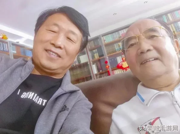 夫妻请部长家里做客,引发网友热议:亲民还是别有用心? 夫妻请部长家里做客,引发网友热议:亲民还是别有用心?