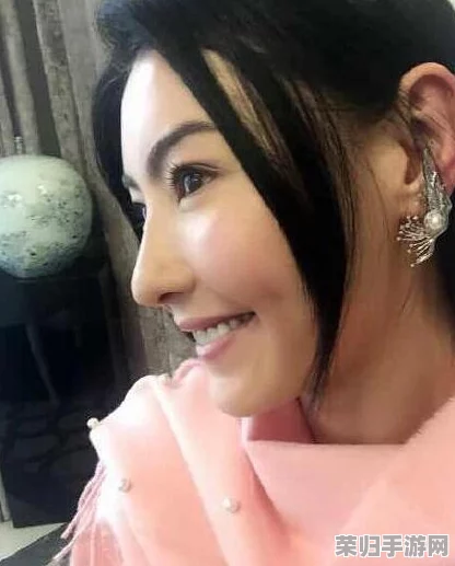 张柏芝下面毛黑黑，网友：这样的细节才是真实生活中的她
