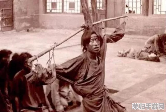 缅北前四后八是什么刑罚?网友热议:这竟然是对罪犯的残酷惩罚,令人发指的方式! 缅北前四后八是什么刑罚?网友热议:这竟然是对罪犯的残酷惩罚,令人发指的方式!