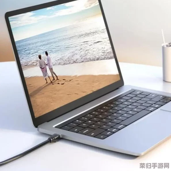 1免费极速版：用户反馈极佳，体验流畅且功能强大，值得一试的优质选择